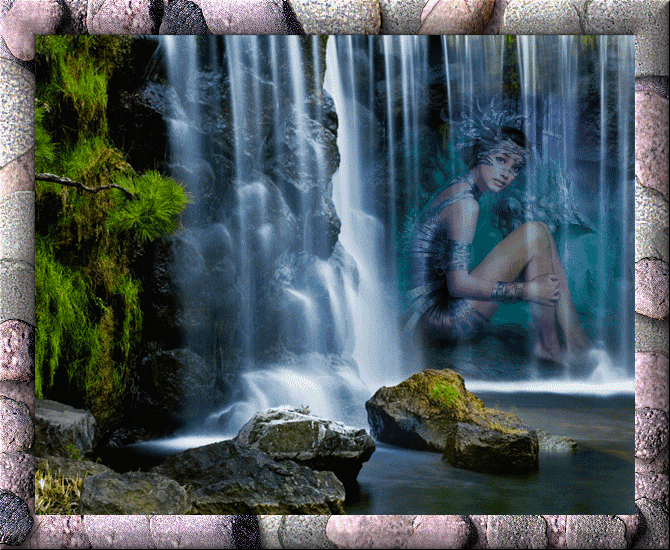 Девушка в водопаде